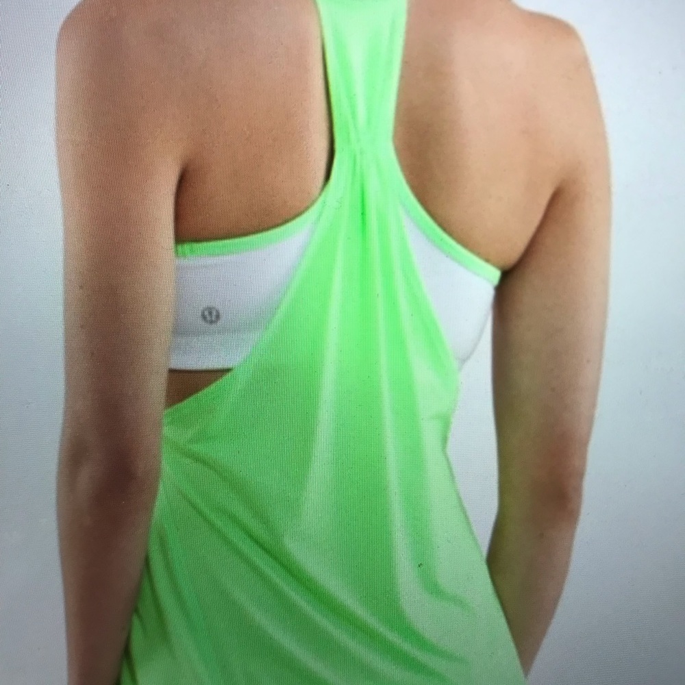 Lululemon the no limit tank size 4